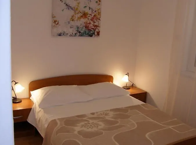 Double 8377d Vendégház 3*